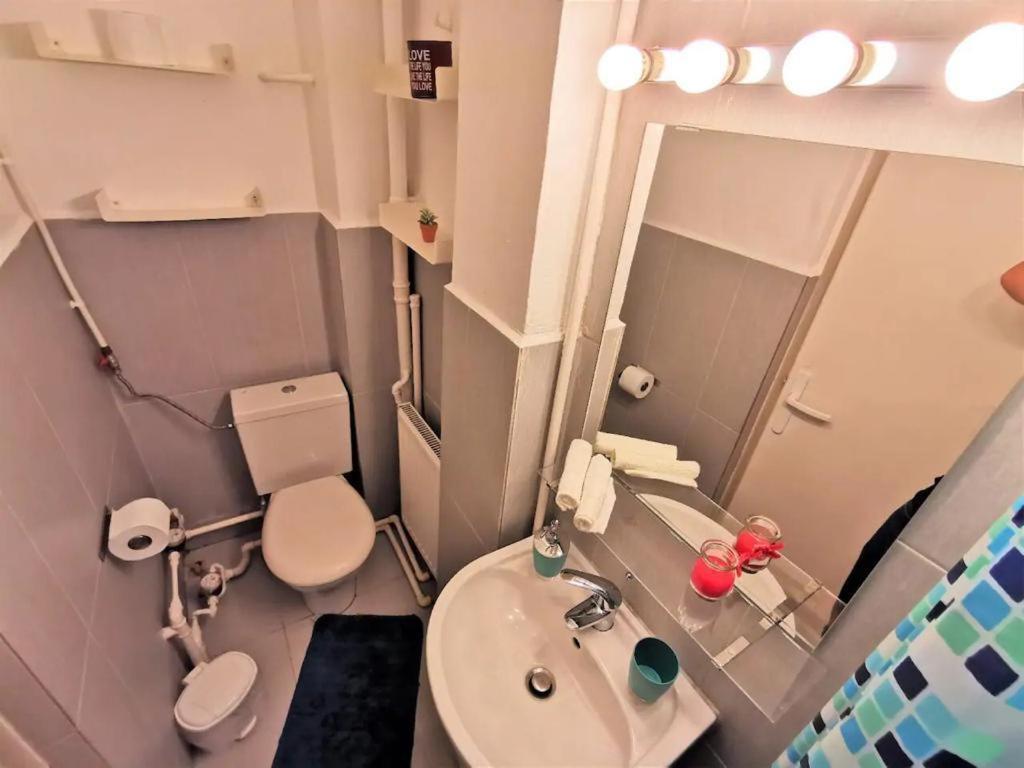 Luxury Piata Universitate Old Town Lejlighed Bukarest Eksteriør billede